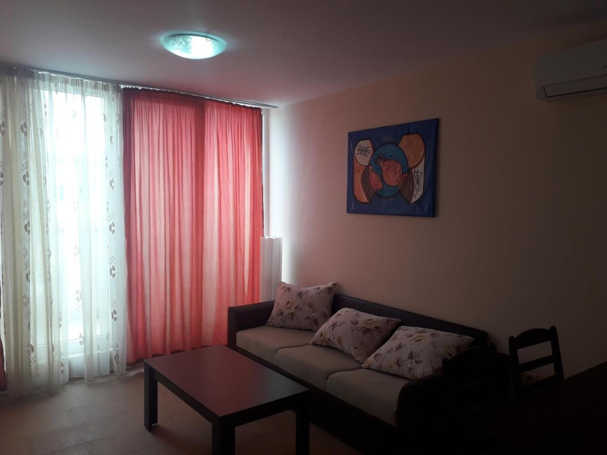 Gradina Sunny Deluxe Apartment Sozopol Exterior photo